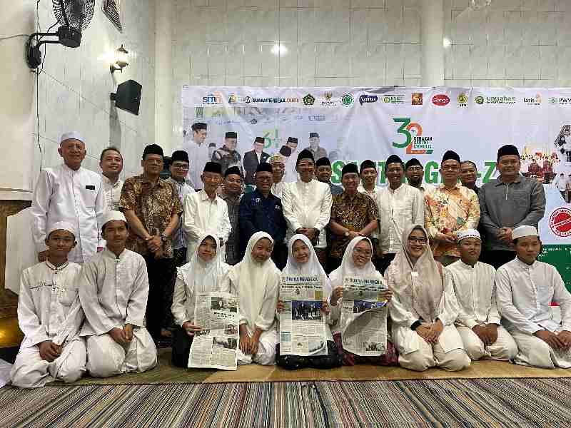 Santri Gen-Z Didorong Melek Media, Gerakan Santri Menulis 2026 Resmi Dibuka di Ponpes Az-Zuhri Santri Gen-Z Didorong Melek Media, Gerakan Santri Menulis 2026 Resmi Dibuka di Ponpes Az-Zuhri