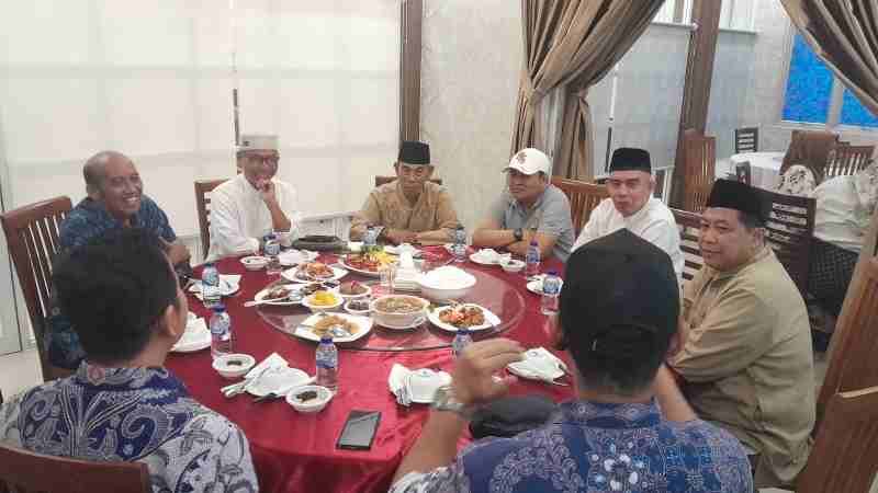 Perkuat Ukuwah Islamiyah, Kanwil BRI dan Cabang Adakan Bukber Dengan Warga Rawa Subur Perkuat Ukuwah Islamiyah, Kanwil BRI dan Cabang Adakan Bukber Dengan Warga Rawa Subur