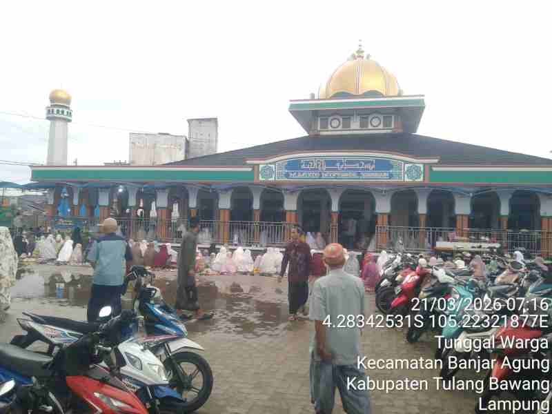 Pilih Bertugas daripada Pulang Kampung: Personel Polres Tulang Bawang Dikerahkan Amankan Sholat Idul Fitri Pilih Bertugas daripada Pulang Kampung: Personel Polres Tulang Bawang Dikerahkan Amankan Sholat Idul Fitri
