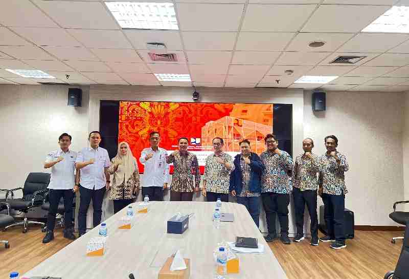 Bupati Lambar Bawa Usulan Strategis, Perjuangkan Infrastruktur Pendidikan Hingga Pembangunan Irigasi Bupati Lambar Bawa Usulan Strategis, Perjuangkan Infrastruktur Pendidikan Hingga Pembangunan Irigasi