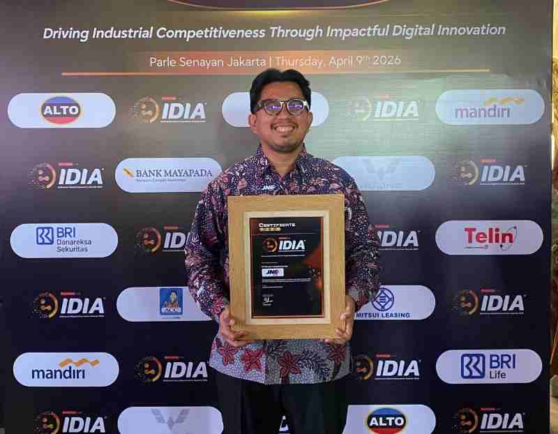 JNE Raih Penghargaan di Indonesia Digital Innovation Awards 2026 JNE Raih Penghargaan di Indonesia Digital Innovation Awards 2026