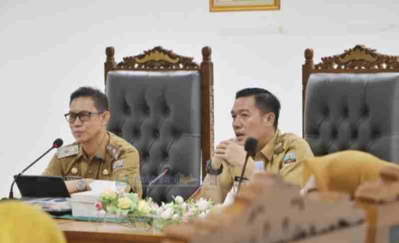 Bapperida Ekspos Kegiatan dan Penyampaian Laporan Dihadapan Bupati Bapperida Ekspos Kegiatan dan Penyampaian Laporan Dihadapan Bupati