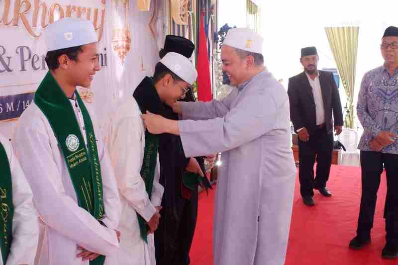 Haflah Takhorruj & Wisuda Tahfiz, Ponpes Annida Siapkan Generasi Emas 2045 Haflah Takhorruj & Wisuda Tahfiz, Ponpes Annida Siapkan Generasi Emas 2045