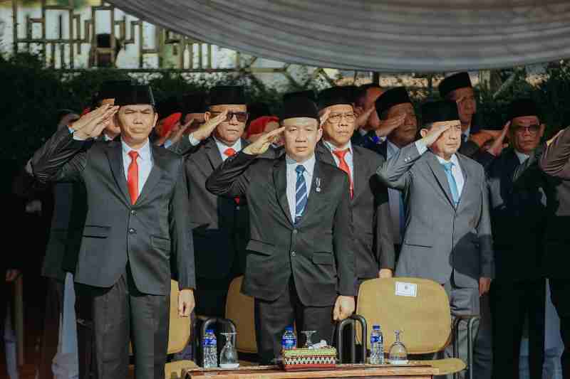 Gelar Upacara Hari Lahir Pancasila 2026, Pemprov Lampung Tegaskan Semangat Kebhinekaan Gelar Upacara Hari Lahir Pancasila 2026, Pemprov Lampung Tegaskan Semangat Kebhinekaan