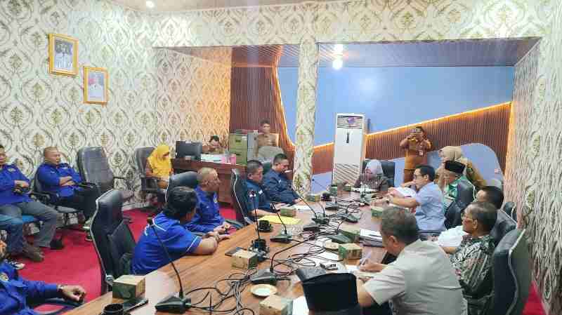 PWI Lampung Timur Audiensi dengan DPRD, Bahas HPN dan Porwanas 2027 di Lampung PWI Lampung Timur Audiensi dengan DPRD, Bahas HPN dan Porwanas 2027 di Lampung