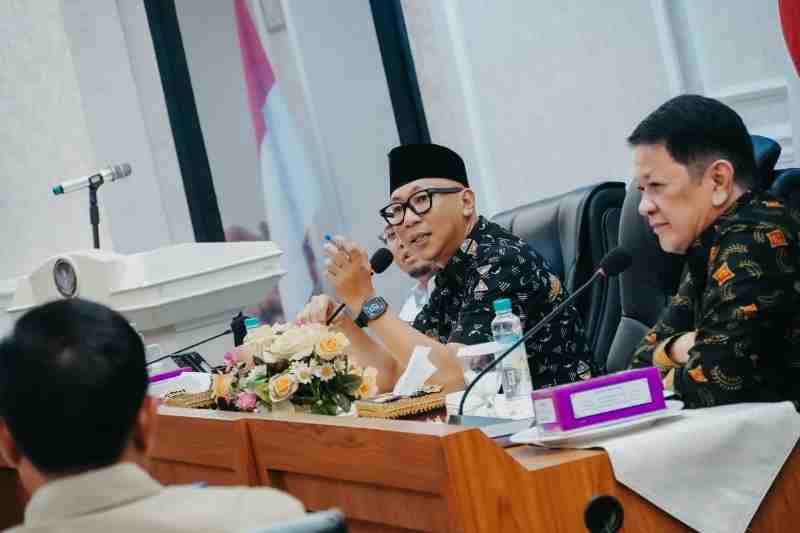 Gubernur Mirza Ajak Perantau Minang Berkolaborasi Bangun Lampung Gubernur Mirza Ajak Perantau Minang Berkolaborasi Bangun Lampung