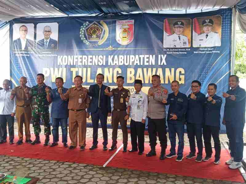 PWI Kabupaten Tulangbawang Menggelar Konfrensi Kabupaten IX PWI Kabupaten Tulangbawang Menggelar Konfrensi Kabupaten IX
