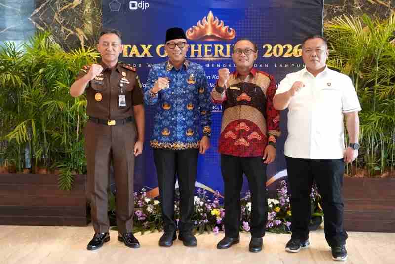 Lampung Catat Pertumbuhan Ekonomi Positif, Gubernur Tekankan Pentingnya Kepatuhan Pajak Lampung Catat Pertumbuhan Ekonomi Positif, Gubernur Tekankan Pentingnya Kepatuhan Pajak