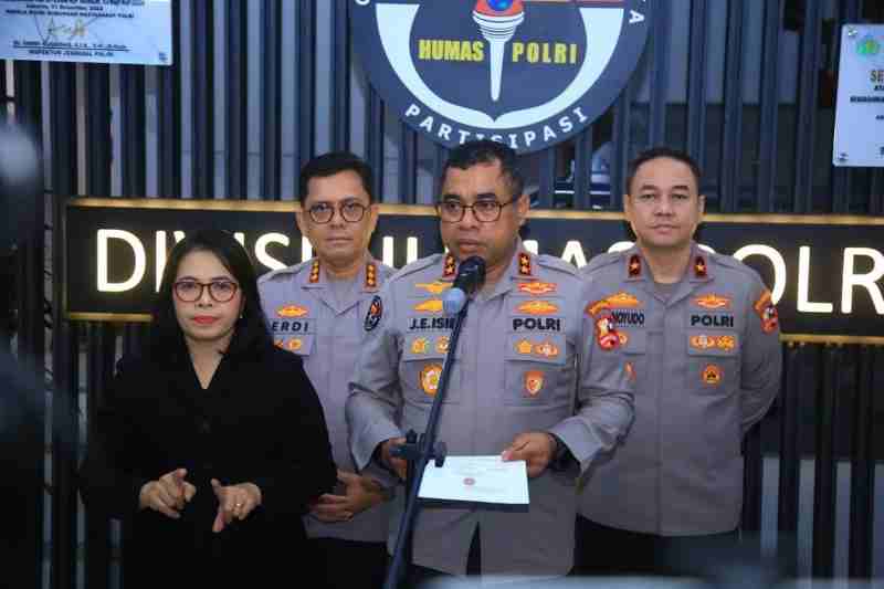 Bareskrim Polri Amankan DPO Jaringan Fredy Pratama, Ungkap Peran Pengendali Keuangan Sindikat Narkotika Internasional Bareskrim Polri Amankan DPO Jaringan Fredy Pratama, Ungkap Peran Pengendali Keuangan Sindikat Narkotika Internasional