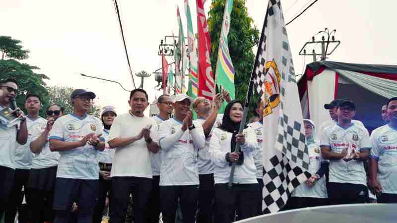 Kasdam XXI/RI Menghadiri COLOR RUN 2026, Semarakan HUT ke-344 Kota Bandar Lampung Kasdam XXI/RI Menghadiri COLOR RUN 2026, Semarakan HUT ke-344 Kota Bandar Lampung
