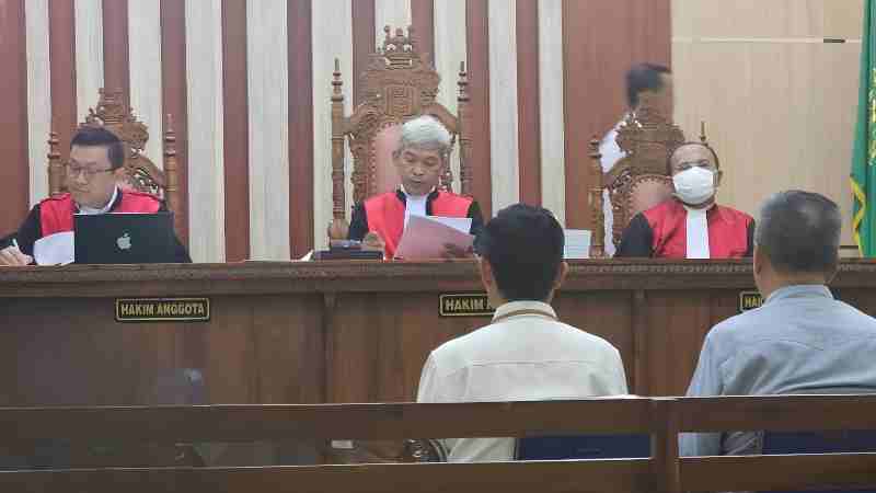 Rugikan Negara Miliaran, Direktur PT SDE Divonis 3 Tahun Penjara Rugikan Negara Miliaran, Direktur PT SDE Divonis 3 Tahun Penjara