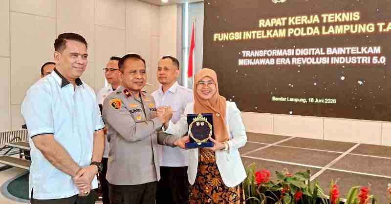 Dosen TI Darmajaya Bekali Personel Intelkam Polda Lampung Memahami Peran AI dalam Pembentukan Opini Digital Dosen TI Darmajaya Bekali Personel Intelkam Polda Lampung Memahami Peran AI dalam Pembentukan Opini Digital