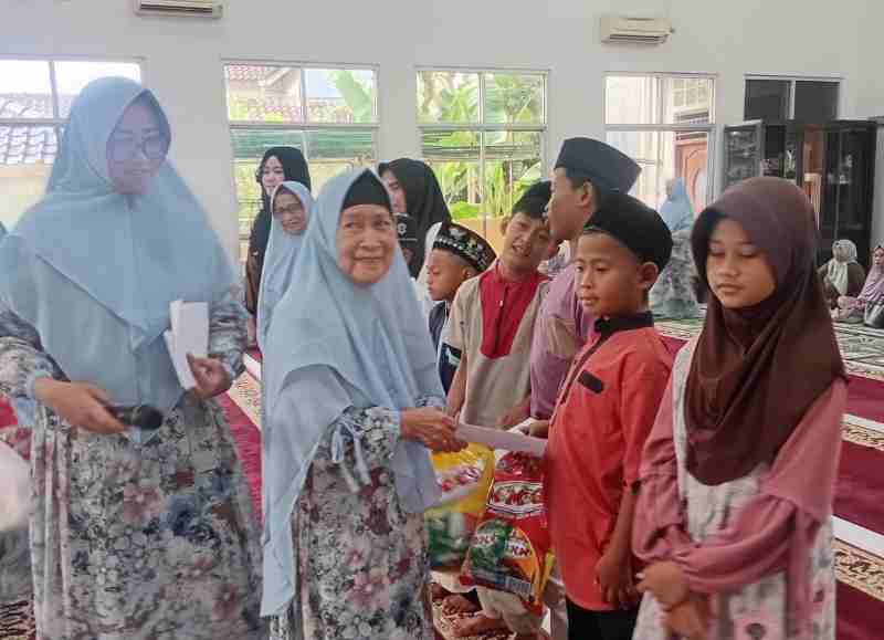 Gebyar Muharram 1448 H, Majelis Taklim Al-Yaqin Santuni Anak Yatim Gebyar Muharram 1448 H, Majelis Taklim Al-Yaqin Santuni Anak Yatim