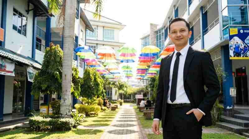 Upgrade Kompetensi, Guru SMK SMTI Bandar Lampung Lanjut Studi MMT Kampus Unggul Darmajaya Upgrade Kompetensi, Guru SMK SMTI Bandar Lampung Lanjut Studi MMT Kampus Unggul Darmajaya