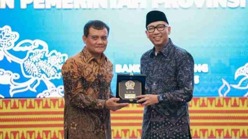 Dari Pesisir Sang Bumi Ruwa Jurai ke Kota Atlas: Jejak Persaudaraan yang Melintasi Laut Jawa Dari Pesisir Sang Bumi Ruwa Jurai ke Kota Atlas: Jejak Persaudaraan yang Melintasi Laut Jawa