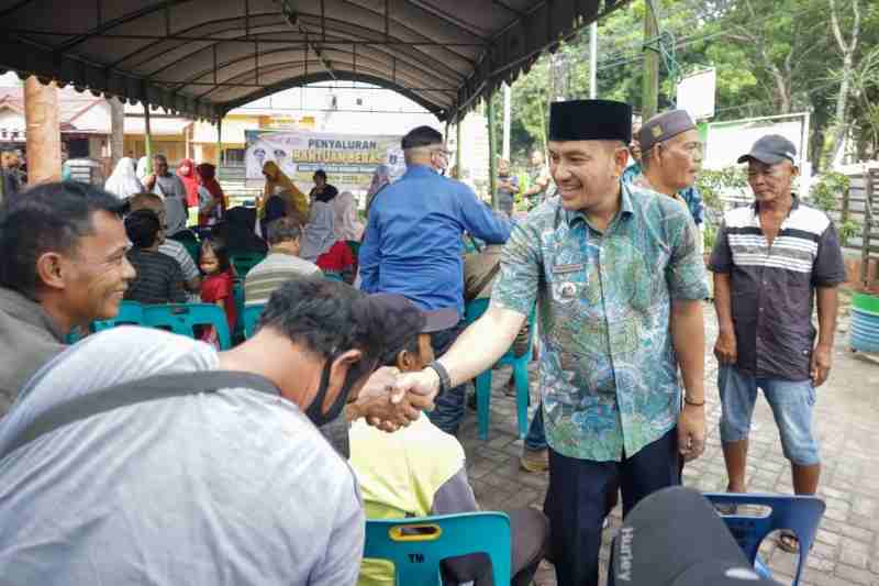 Wali Kota Tebing Tinggi Pastikan Tepat Sasaran Penyaluran Beras Premium 10 Ribu Keluarga Wali Kota Tebing Tinggi Pastikan Tepat Sasaran Penyaluran Beras Premium 10 Ribu Keluarga