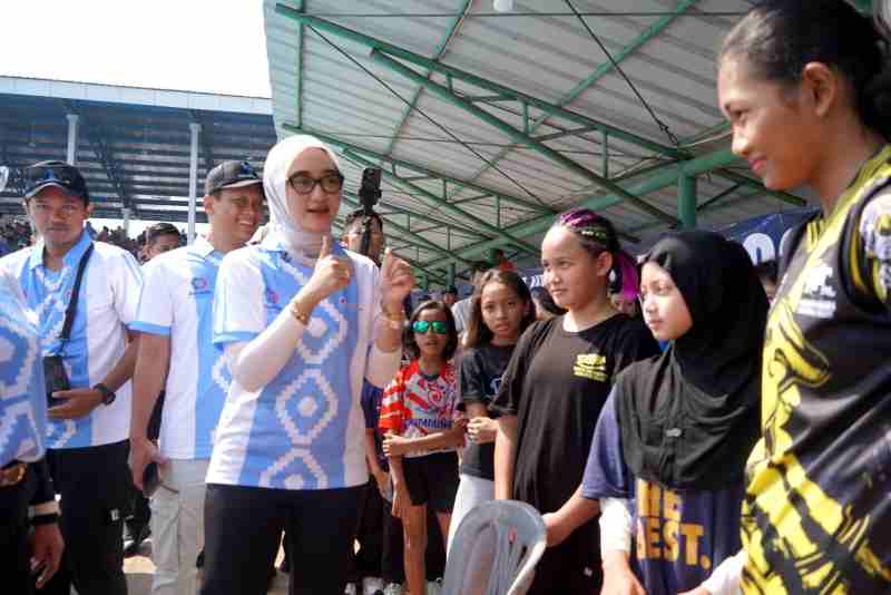 Wagub Jihan: Kejuaraan Renang Piala Kemenpora Jadi Ajang Cetak Atlet Berkarakter dan Berprestasi Wagub Jihan: Kejuaraan Renang Piala Kemenpora Jadi Ajang Cetak Atlet Berkarakter dan Berprestasi