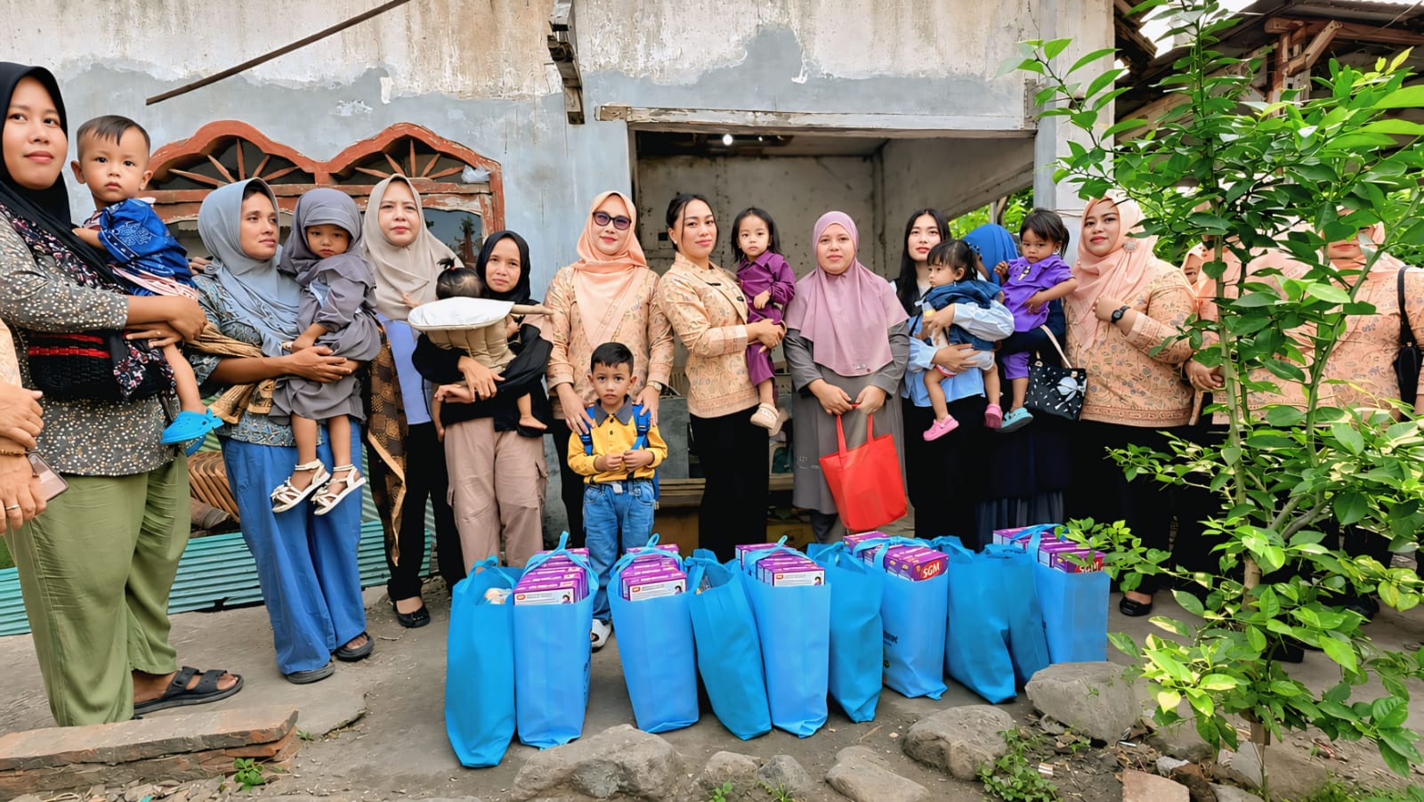 Gotong Royong Cegah Stunting, Zita Anjani dan DWP Lampung Selatan Hadir untuk Masa Depan Anak Bangsa